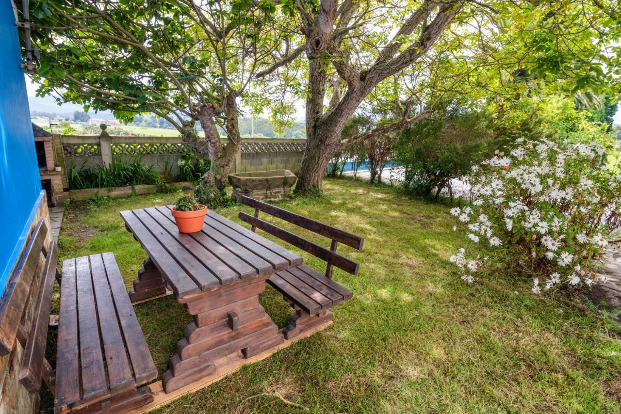 Apartamentos Rurales El Ferreiron Castropol Εξωτερικό φωτογραφία
